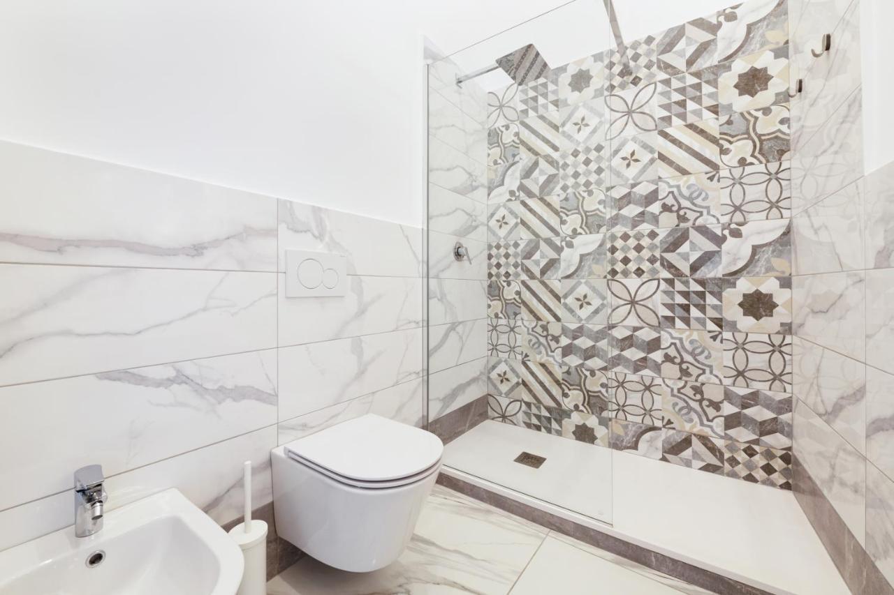 Piazza Tasso Max 1 Apartment ซอร์เรนโต ภายนอก รูปภาพ