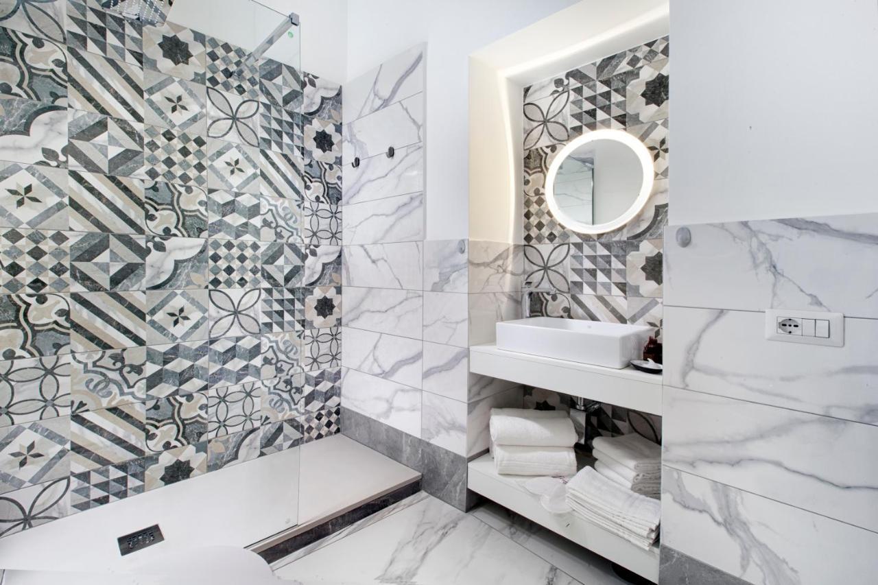 Piazza Tasso Max 1 Apartment ซอร์เรนโต ภายนอก รูปภาพ